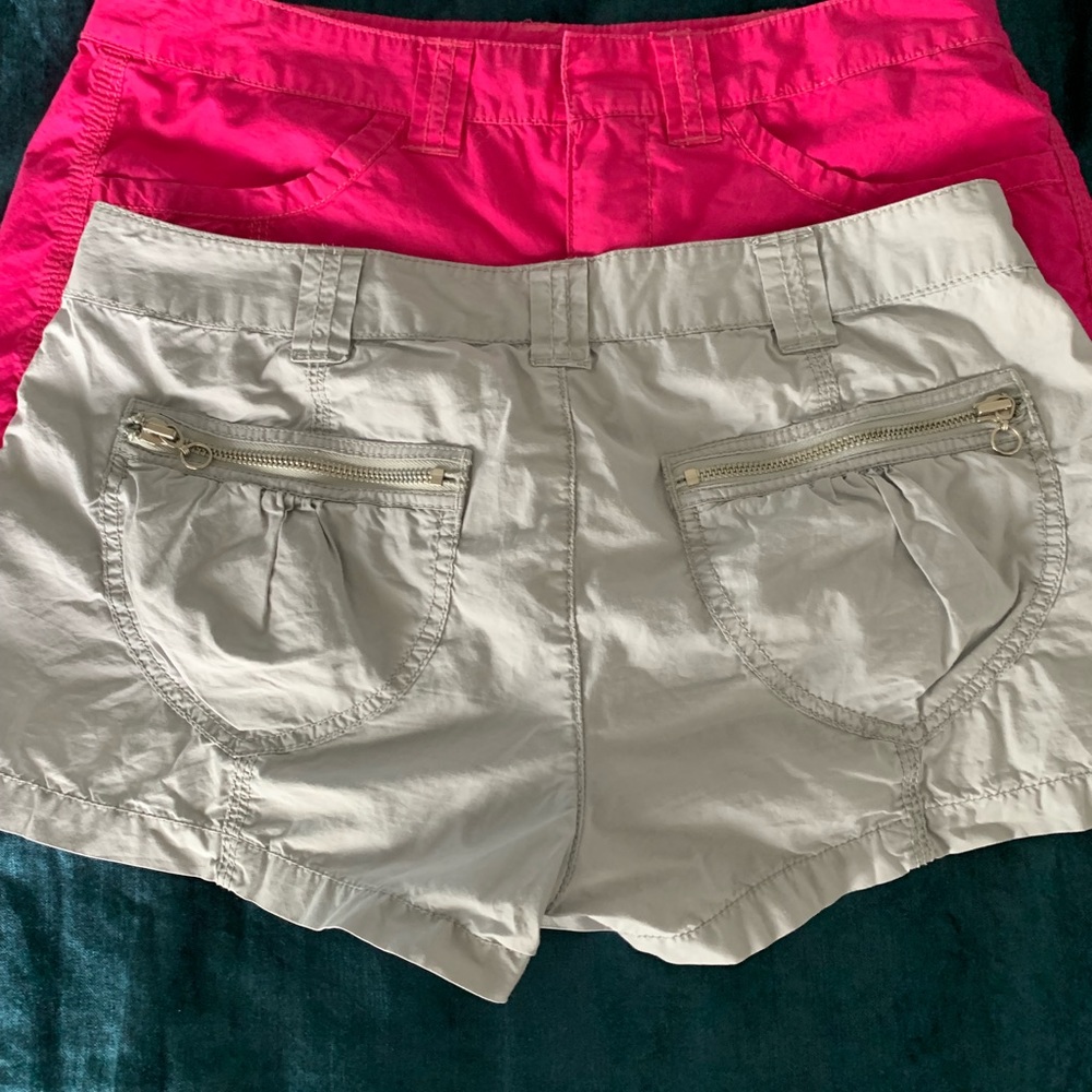 Express Shorts - Picture 4 of 8